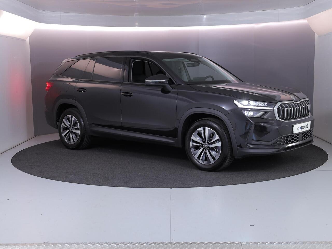 Skoda Kodiaq 1.5 TSI MHEV Business Edition 7p. 150 pk Automaat (DSG) | Verlengde garantie | Navigatie | Panoramadak | Trekhaak (wegklapbaar) | Parkeersensoren | Achteruitrijcamera | Matrix LED koplampen |