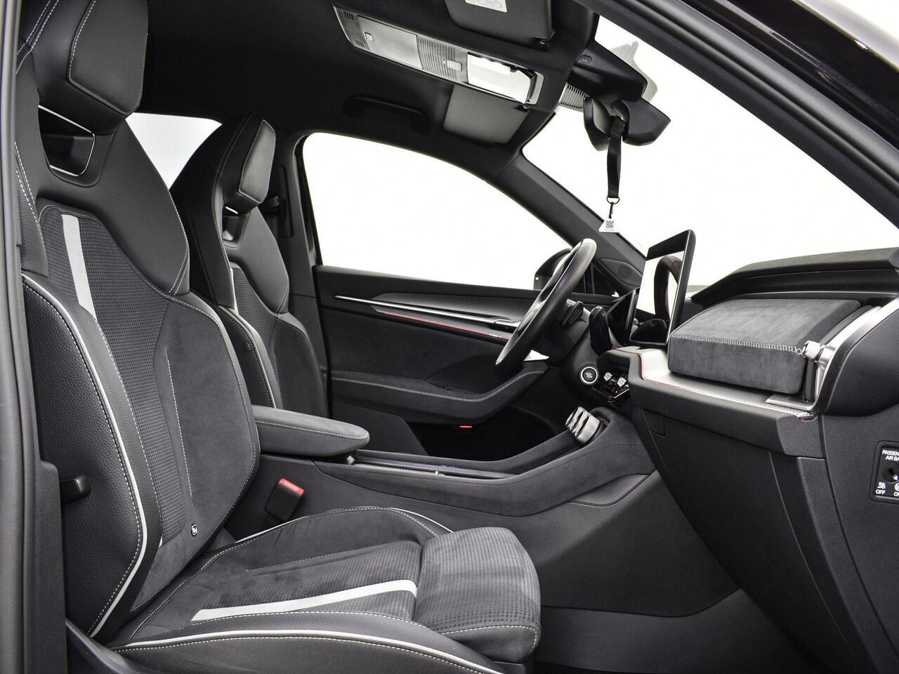 Skoda Kodiaq 1.5 TSI 204pk DSG PHEV Sportline Business · Camera · Elek.Trekhaak · Apple/Android Car Play · Navigatie · Elek. Bestuurdersstoel · 19'' Inch · Garantie t/m 04-03-2028 of 100.000km