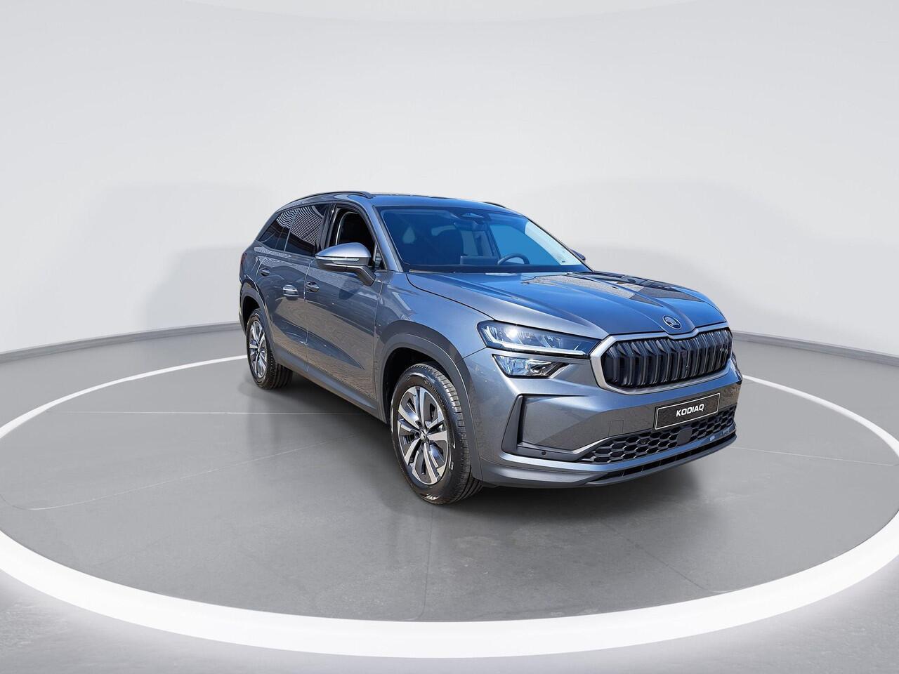 Skoda Kodiaq Business Edition 1.5 TSI m-HEV 110 kW / 150 PK SUV | 7 Persoons | Metallic Lak | 18'' Lichtmetalen Velgen | 4000,- inruilvoordeel!!