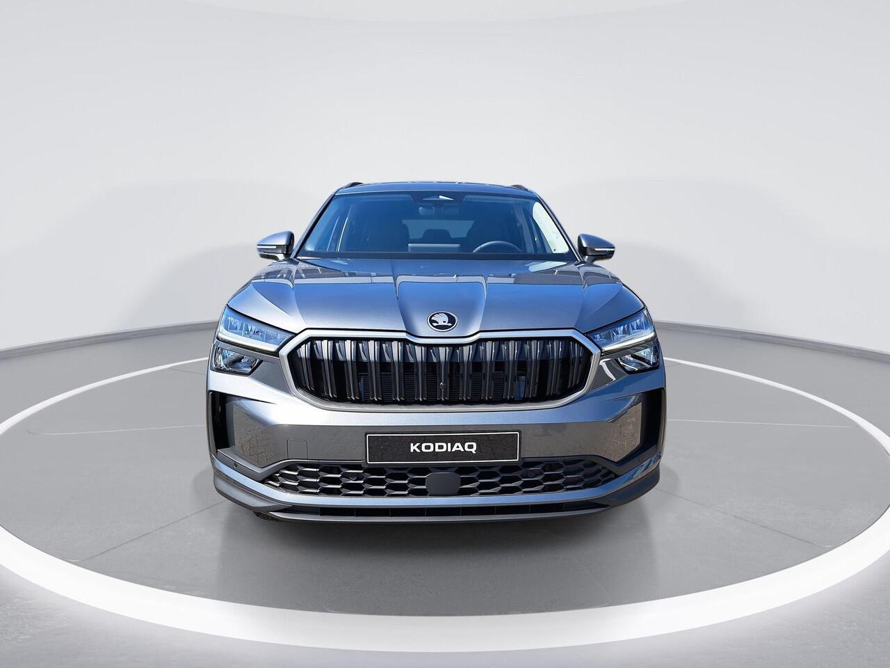 Skoda Kodiaq Business Edition 1.5 TSI m-HEV 110 kW / 150 PK SUV | 7 Persoons | Metallic Lak | 18'' Lichtmetalen Velgen | 4000,- inruilvoordeel!!