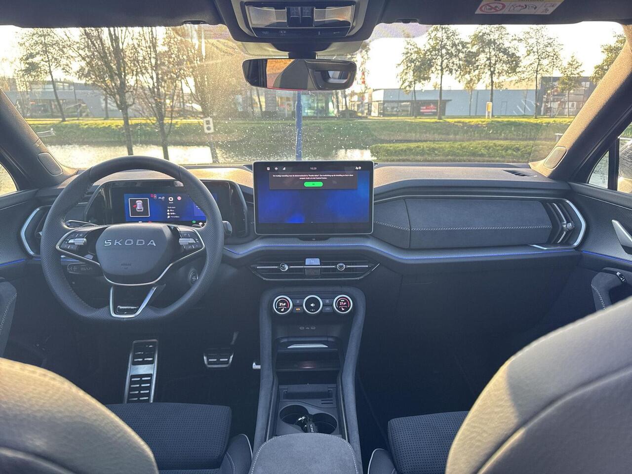 Skoda Kodiaq 1.5 TSI PHEV Sportline Business | Trekhaak | PHEV | Pano | LED |