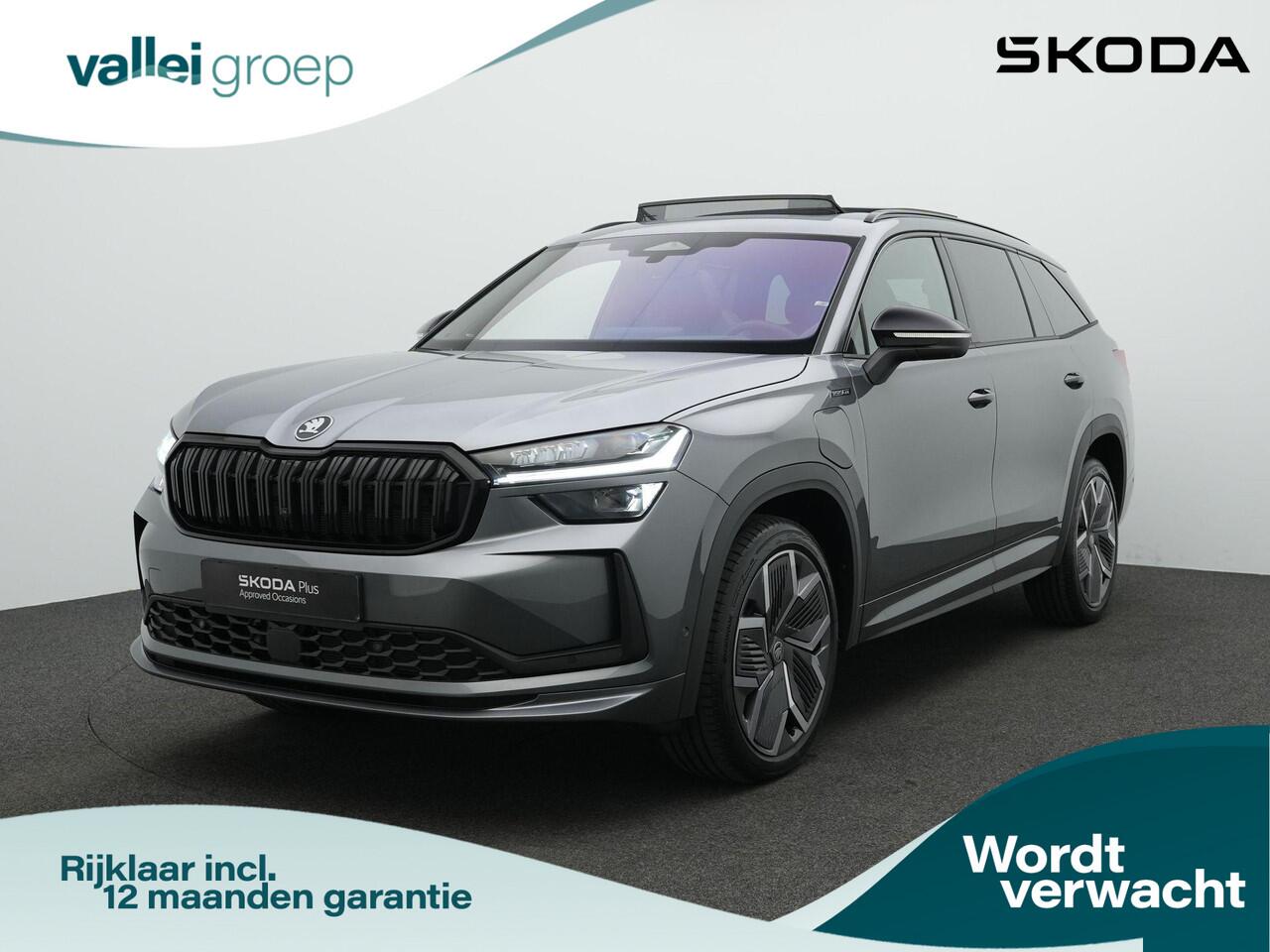 Skoda Kodiaq 1.5 TSI iV 204 pk DSG Sportline Business | Panoramadak | Geheugenstoelen | Adaptief onderstel | Head-up display | Canton | 360 camera | Matrix LED | Stuur-/achterbankverwarming