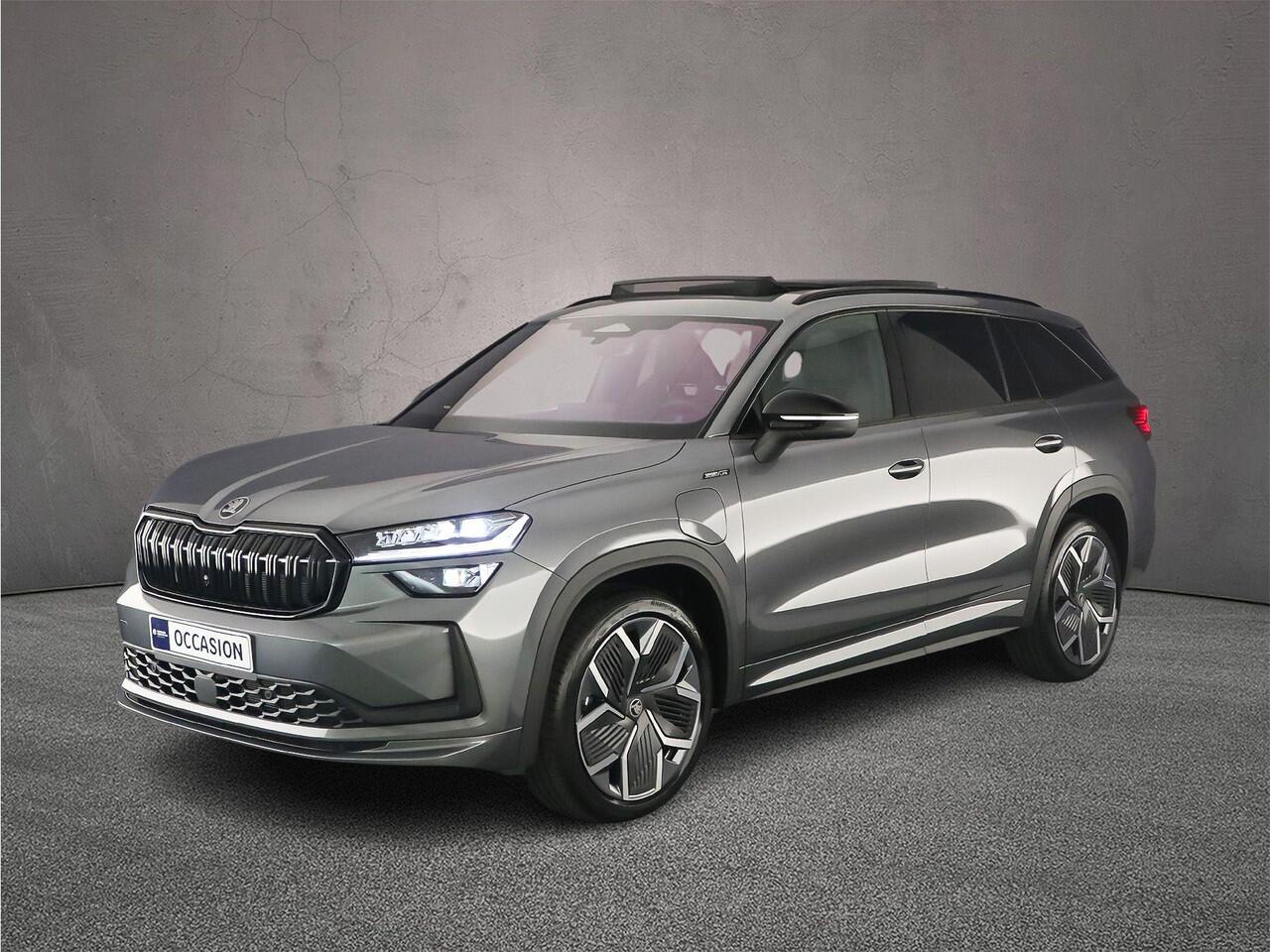 Skoda Kodiaq Sportline Business 1.5 TSI PHEV 204pk DSG Automaat Trekhaak, Panoramadak, Verwarmde voorruit, CANTON audio, Adaptive cruiese control, Achteruitrijcamera