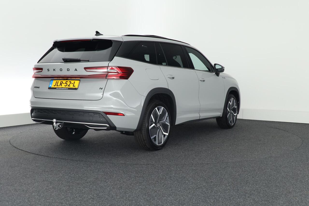 Skoda Kodiaq 1.5 TSI 204pk PHEV Sportline Business Trekhaak Camera Memory Keyless Stoelverwarming Virtual Cockpit Navigatie Panoramadak