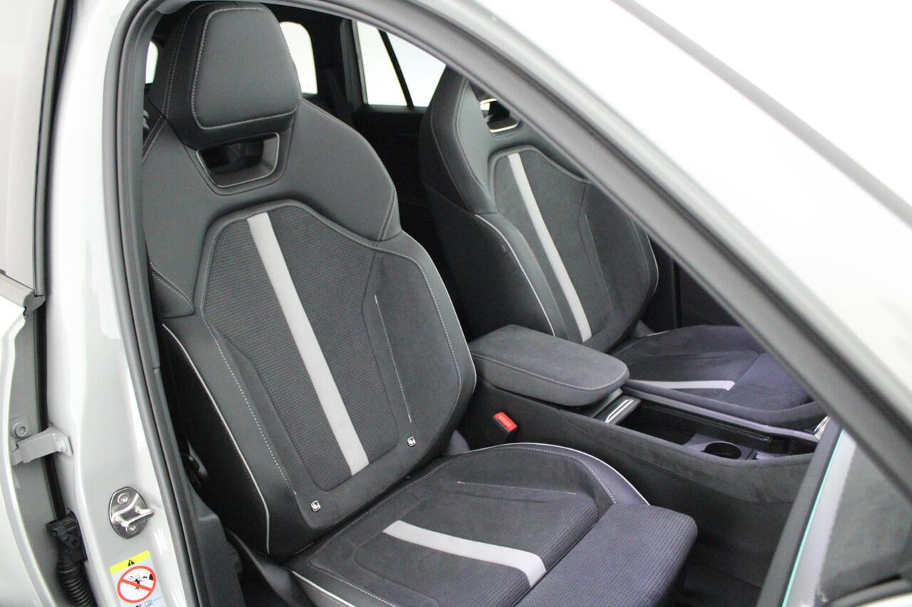 Skoda Kodiaq 1.5 TSI 204pk PHEV Sportline Business Trekhaak Camera Memory Keyless Stoelverwarming Virtual Cockpit Navigatie Panoramadak