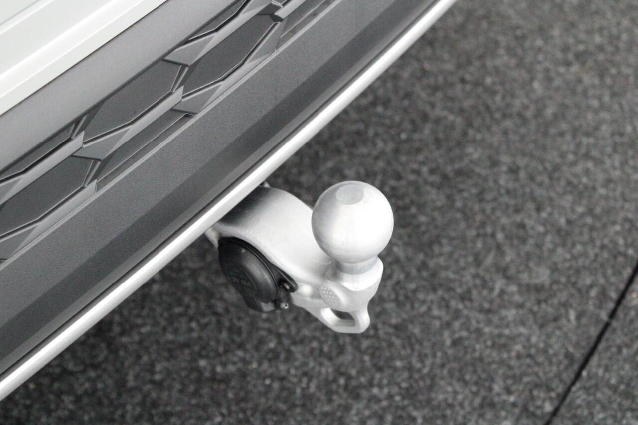 Skoda Kodiaq 1.5 TSI 204pk PHEV Sportline Business Trekhaak Camera Memory Keyless Stoelverwarming Virtual Cockpit Navigatie Panoramadak