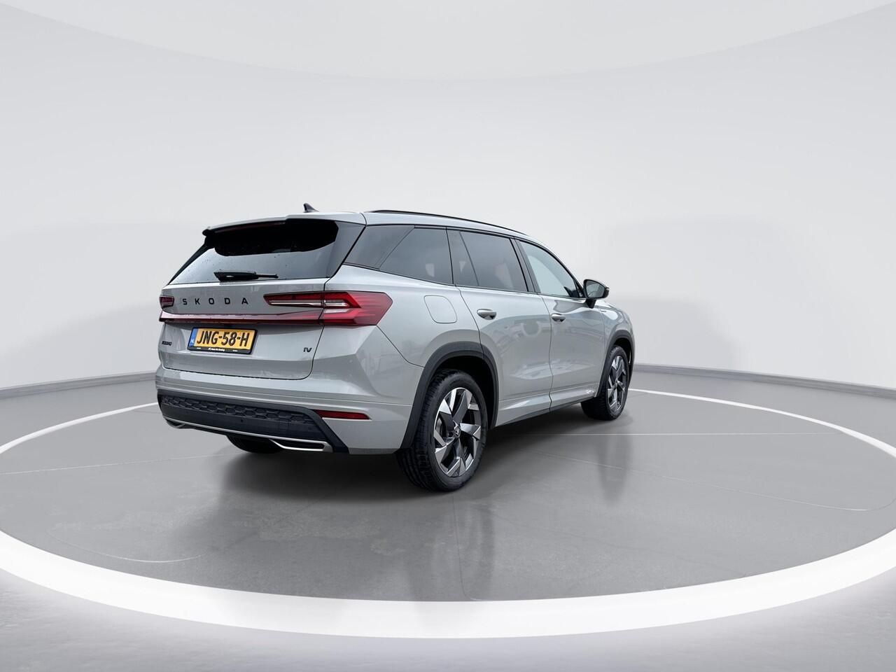 Skoda Kodiaq Sportline Business 1.5 TSI PHEV 150 kW / 204 PK Plug-Inn Hybride | Panorama dak | Trekhaak wegklapbaar | Comfort pakket | 19 Inch!