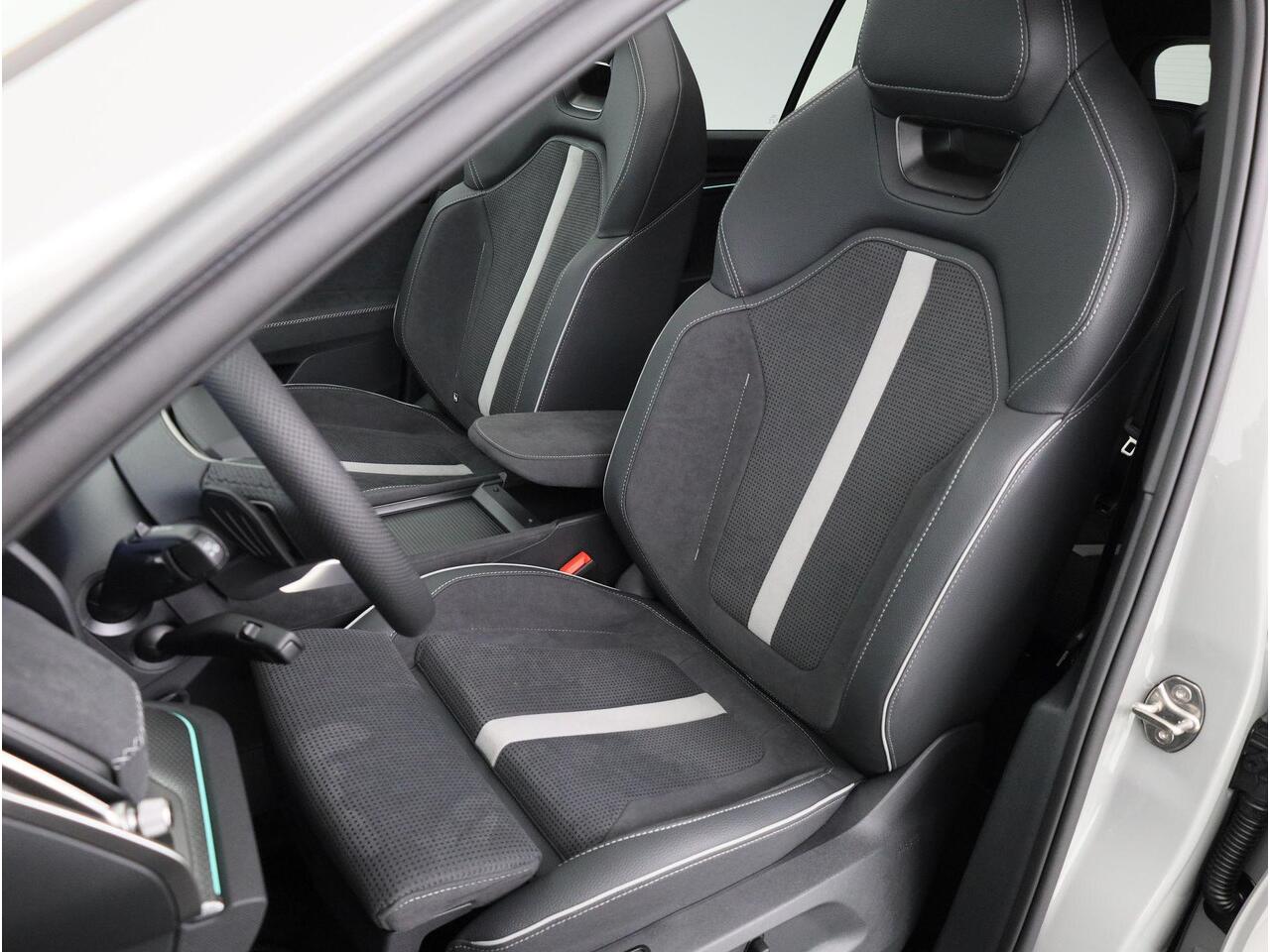 Skoda Kodiaq Sportline Business 1.5 TSI PHEV 150 kW / 204 pk