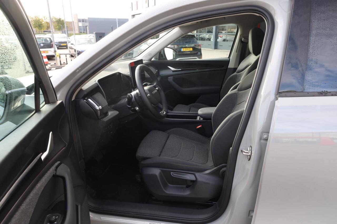 Skoda Kodiaq 1.5 TSI MHEV Business Edition 7p. PL ¤773 p/m* 7 zits panoramadak wegklapbare trekhaak 19" LMV camera side assist chrome dakrailing multifunctioneel lederen stuurwiel stoelverwarming keyless go privacy glas spiegels elektrich inklapbaar virtual cockpit n