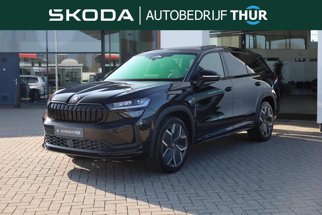 Skoda Kodiaq 1.5 TSI PHEV Sportline Business 20" LMV Rila Panoramadak trekhaak wegklapbaar Matrix LED met strip in grille 13" navigatie systeem met smartlink winterpakket met 4 x stoelverwarming voor en achter stuurwiel verwarming elektrische achterklep elektrisch ver