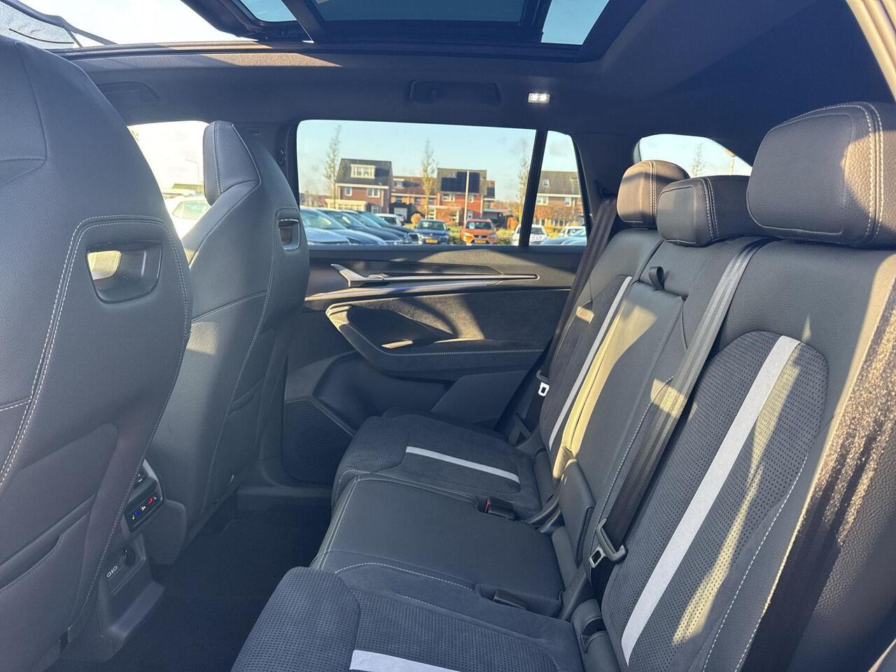 Skoda Kodiaq 1.5 TSI PHEV Sportline Business | 204Pk | Trekhaak | PHEV | Pano | LED |