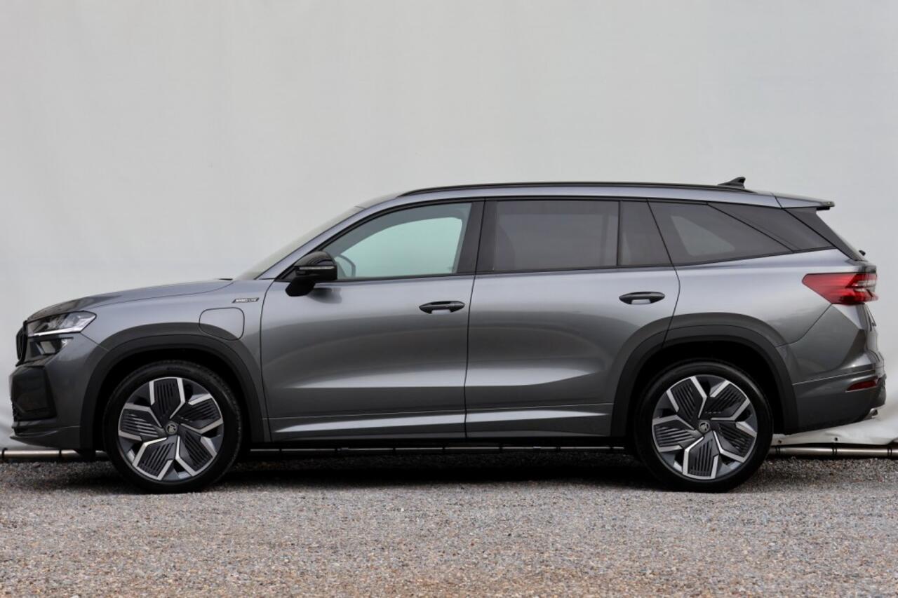 Skoda Kodiaq 1.5 TSI PHEV Sportline Business - 204 pk **Trekhaak / DCC / 20 inch Rila