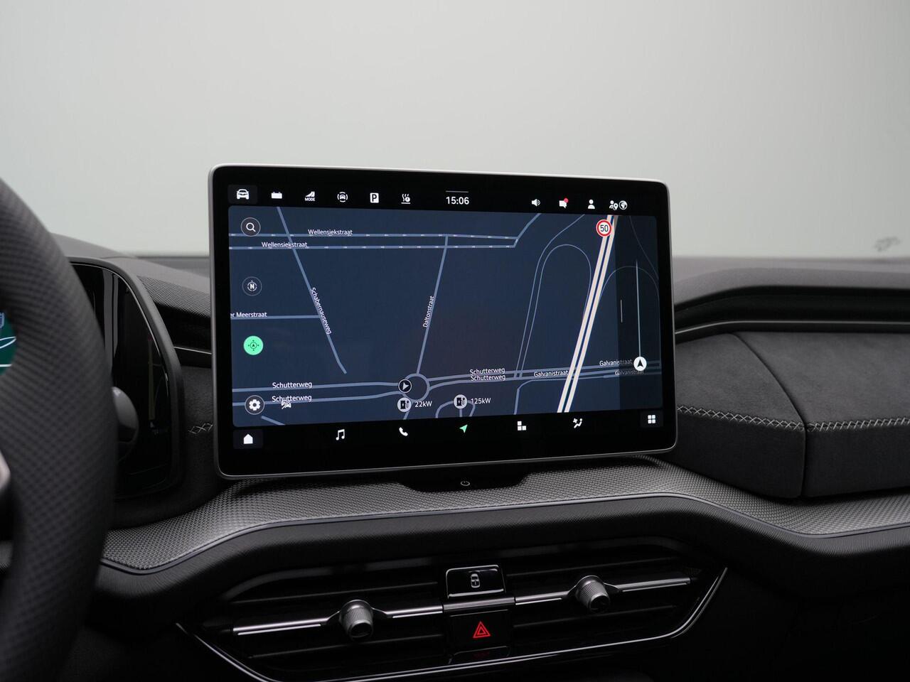 Skoda Kodiaq 1.5 TSI iV 204 pk DSG Sportline | Panoramadak | Geheugenstoelen | Adaptief onderstel | Head-up display | Canton | 360 camera | Matrix LED | Stuur-/achterbankverwarming