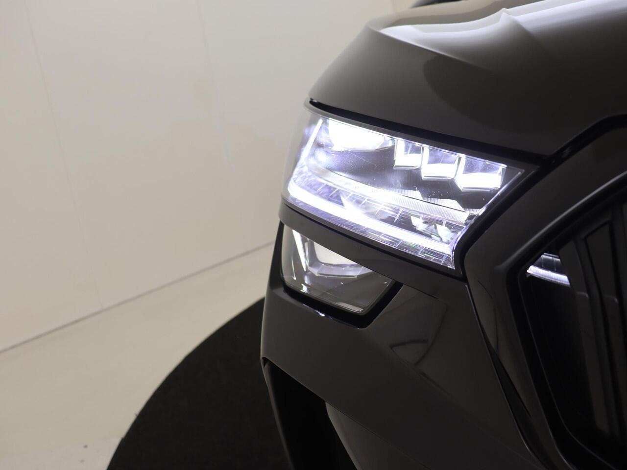 Skoda Kodiaq 1.5 TSI PHEV Sportline Business | Keyless | Stoelverwarming voor en achter | Verlichte grill | Achteruitrijcamera | Navigatie | Dodehoek detectie | Cruise controle | Sfeerverlichting |