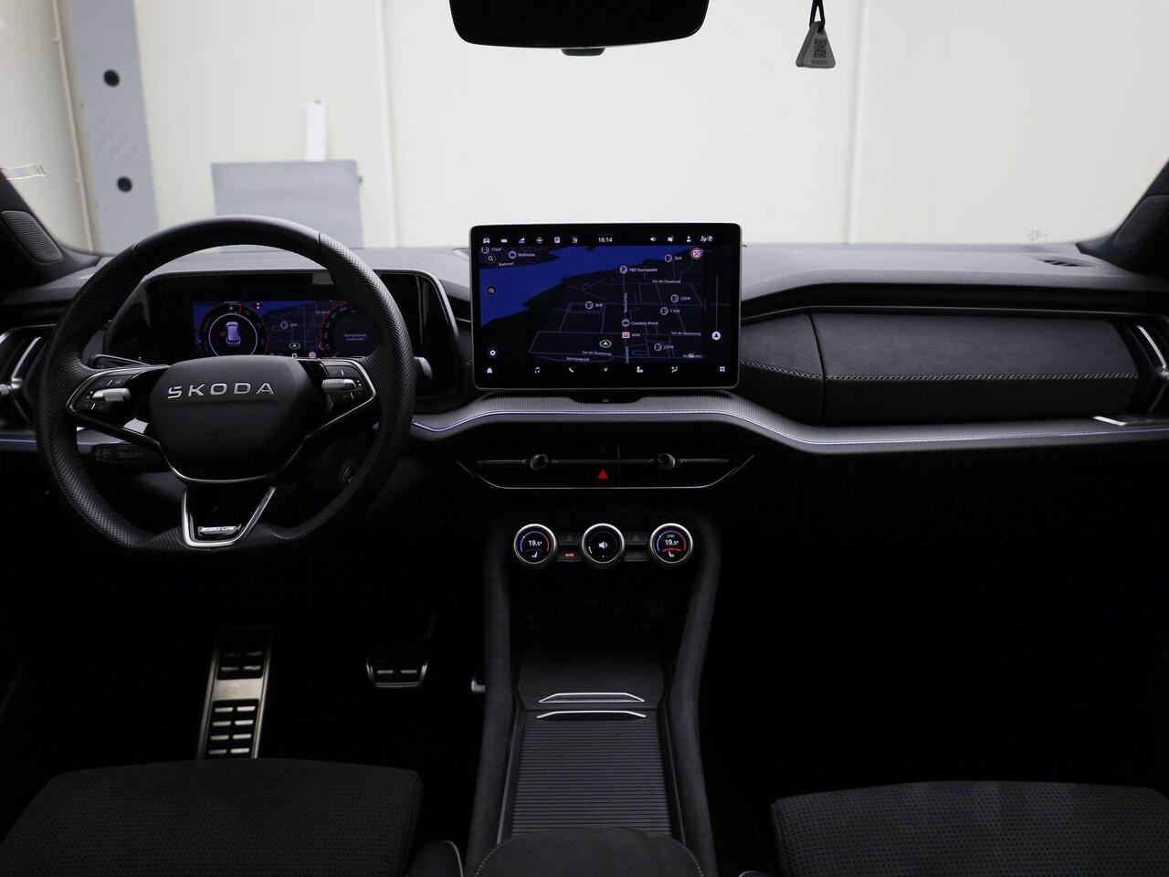 Skoda Kodiaq 1.5TSI 150kW/204PK PHEV Sportline DSG · Camera + Parkeersensoren · Apple/Android Car Play · Navigatie · Garantie t/m 26-05-2029 of 60000km
