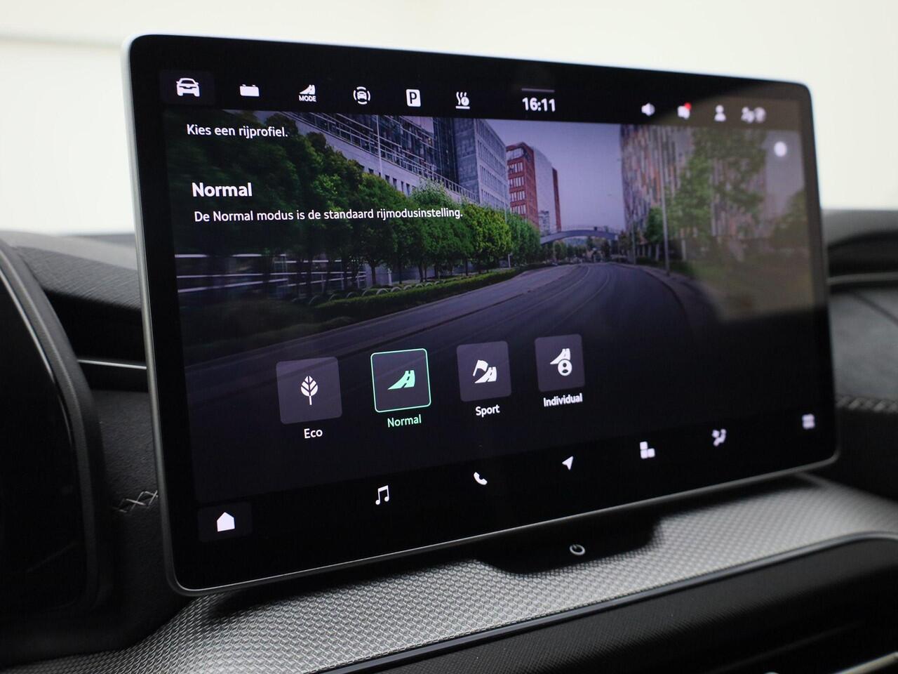 Skoda Kodiaq 1.5TSI 150kW/204PK PHEV Sportline DSG · Camera + Parkeersensoren · Apple/Android Car Play · Navigatie · Garantie t/m 26-05-2029 of 60000km