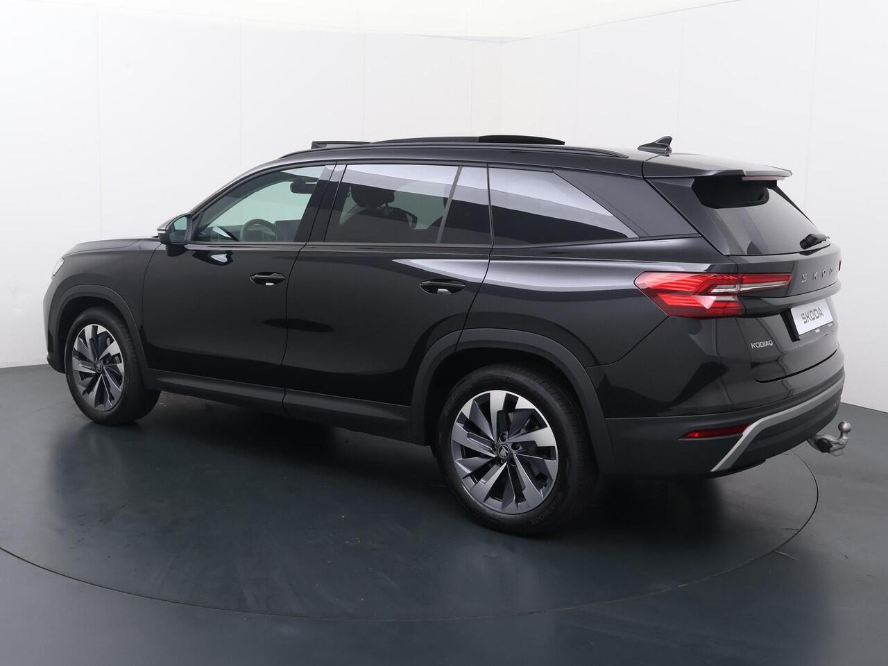 Skoda Kodiaq 1.5 TSI MHEV Business Edition 7p. | 150 PK | Automaat | Multifunctioneel stuurwiel | Stoelverwarming | Panoramadak | Adaptive Cruisecontrol |