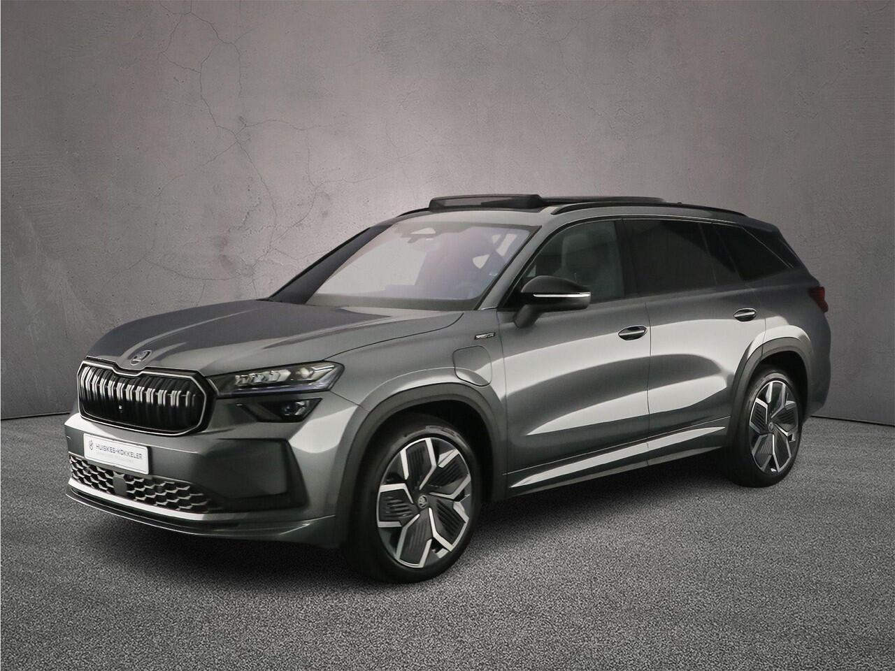 Skoda Kodiaq Sportline Business 1.5 TSI PHEV 204pk DSG Automaat Trekhaak, Panoramadak, Elektrische achterklep, Adaptive cruise control, Achteruitrijcamera, LED matrix koplampen