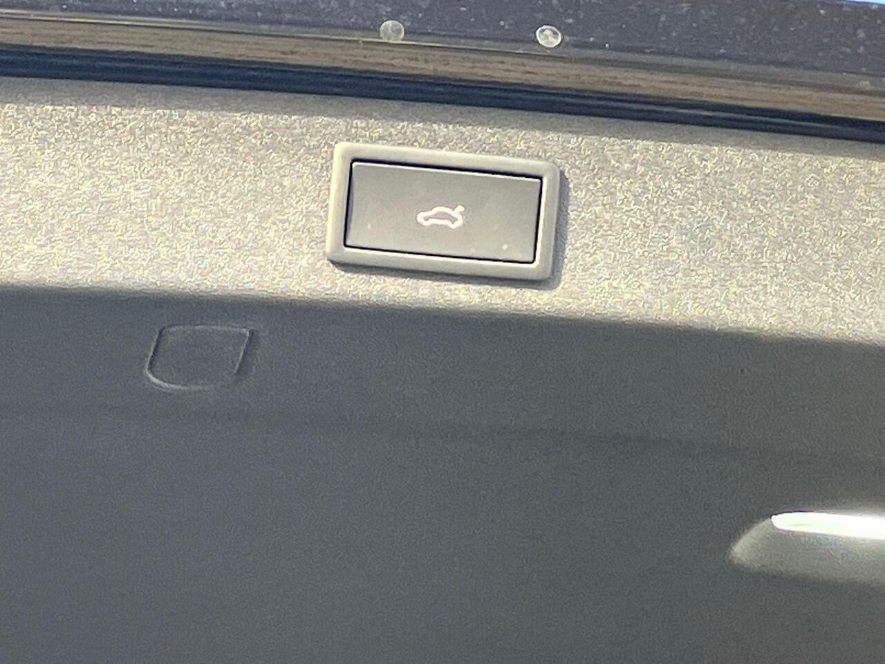 Skoda Kodiaq Sportline Business 1.5 TSI PHEV 204 PK | Comfort pakket | 19" lichtmetalen velgen | Familie pakket