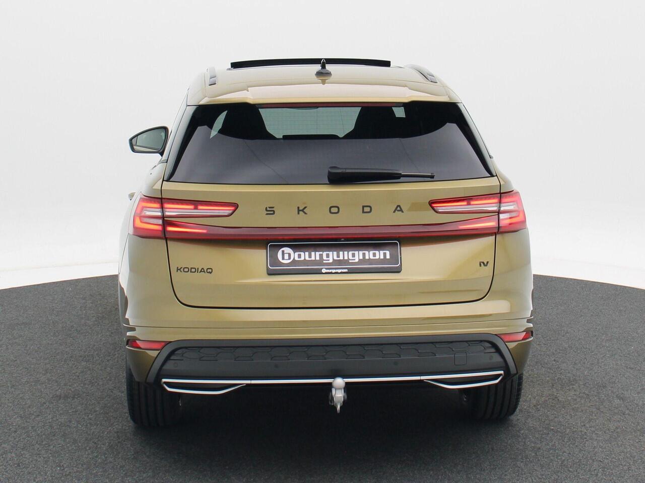 Skoda Kodiaq Sportline Business 1.5 TSI PHEV 204PK | Trekhaak | Panoramadak | Head-up display | Winter pakket