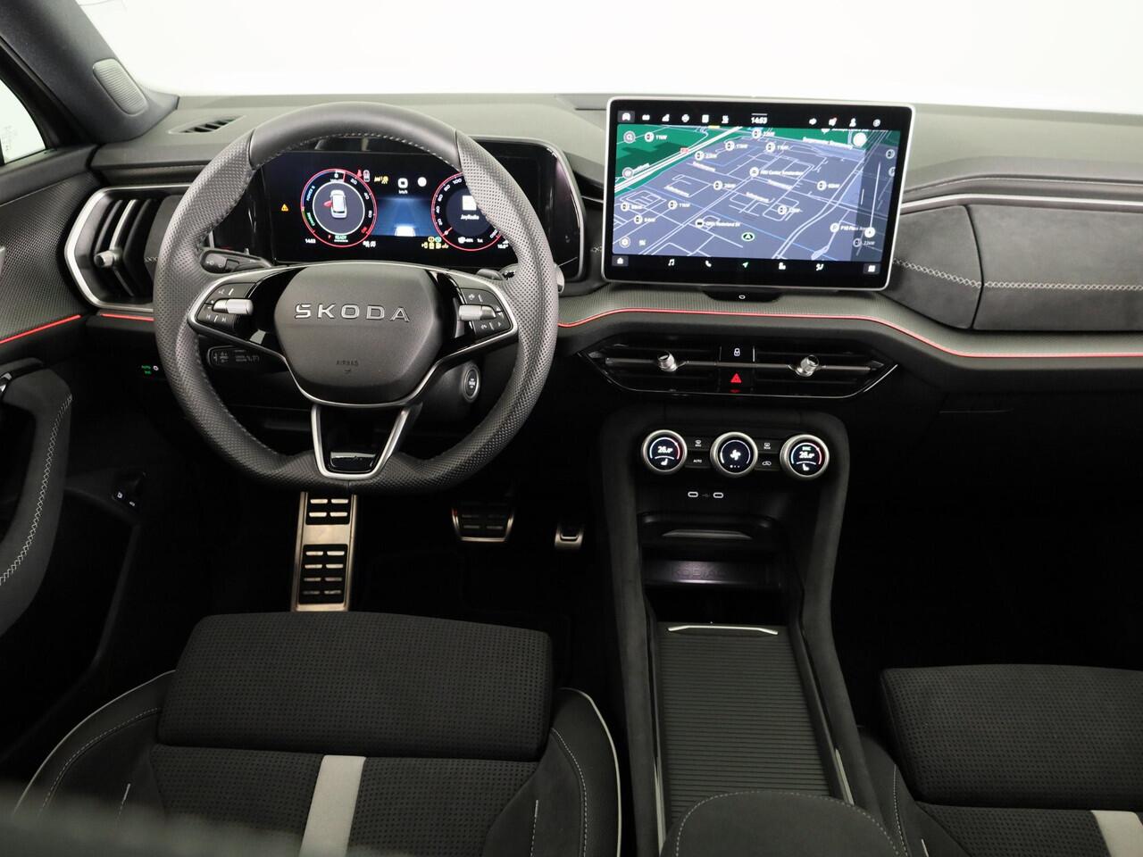 Skoda Kodiaq Sportline Business PHEV 1.5 TSI 204 pk 6 versn. DSG | Blind Spot | Adaptive Cruise | Stoelverwarming | Camera | Light & View