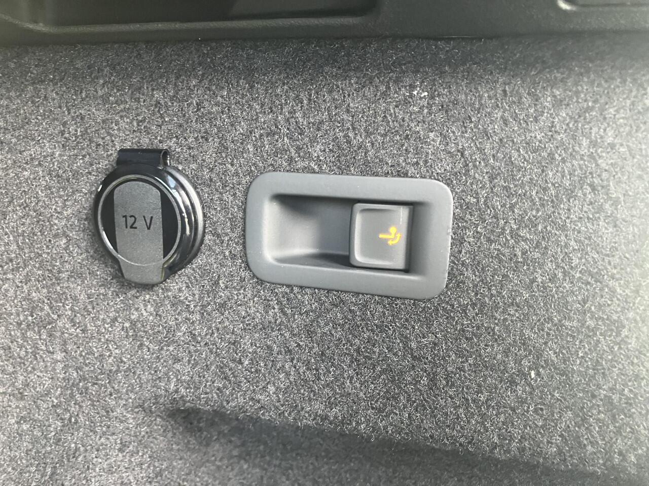 Skoda Kodiaq Business Edition 1.5 TSI PHEV 204 PK | Trekhaak | Cognac Leder | 19" lichtmetalen velgen | LED Matrix | 360 graden camera |