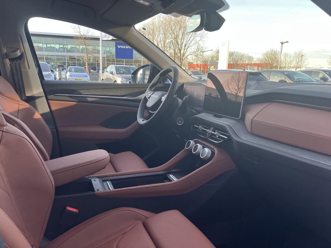 Skoda Kodiaq Business Edition 1.5 TSI PHEV 204 PK | Trekhaak | Cognac Leder | 19" lichtmetalen velgen | LED Matrix | 360 graden camera |