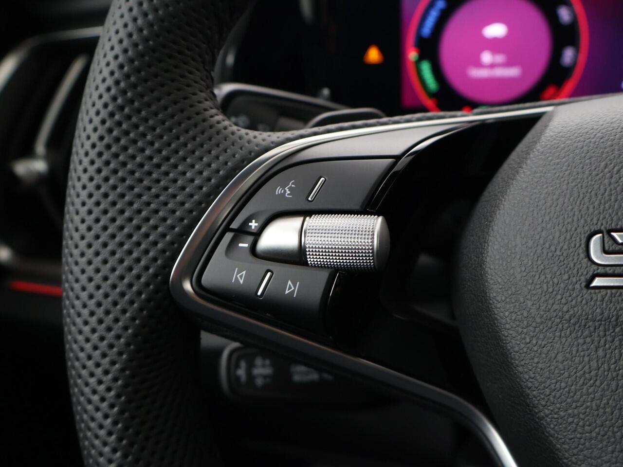 Skoda Kodiaq Sportline Business 1.5 TSI PHEV 204 PK | Trekhaak | Panorama dak | 20" lichtmetalen velgen |