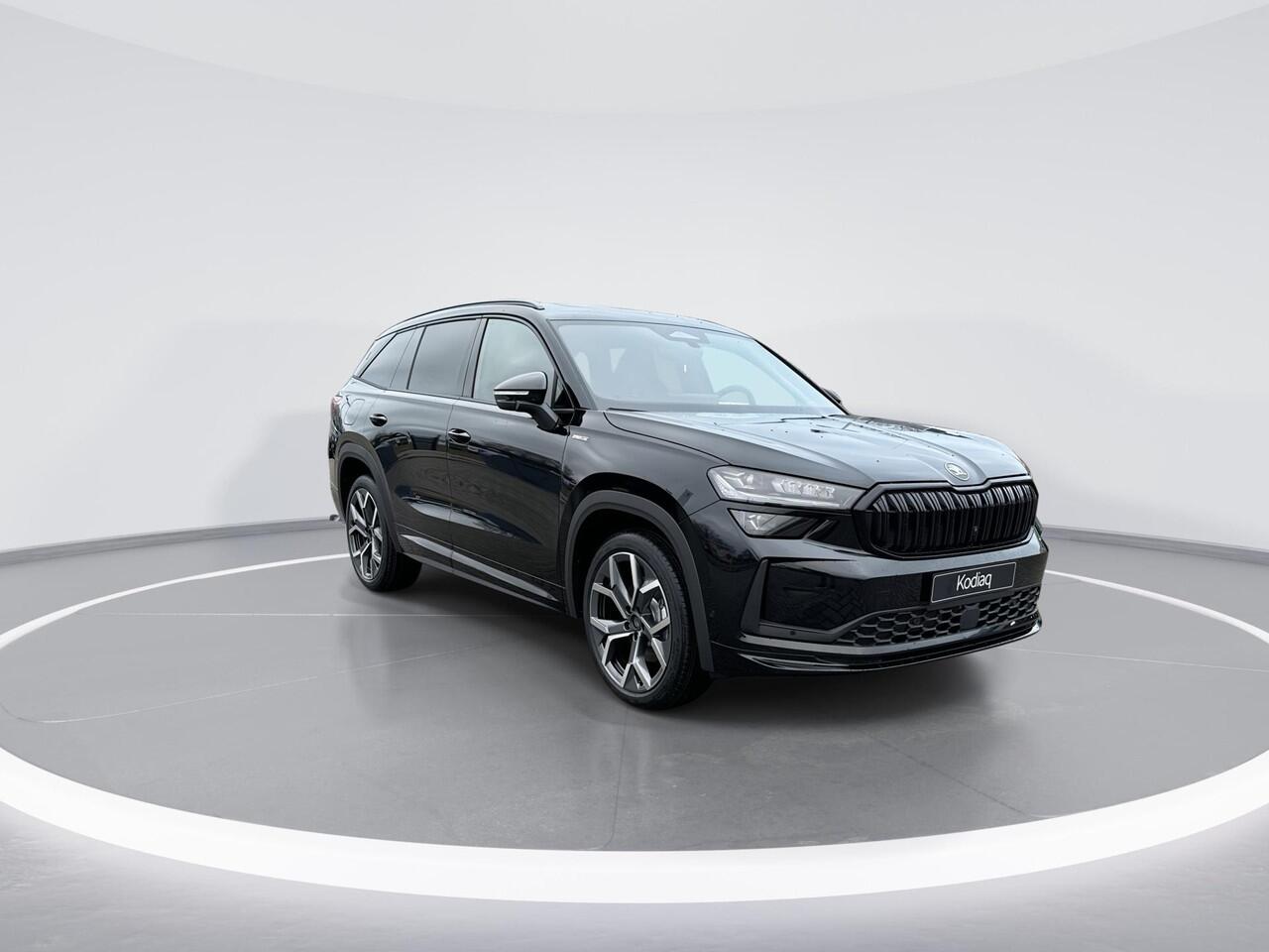 Skoda Kodiaq Sportline Business 1.5 TSI PHEV 150kW/204PK SUV | Comfort Pakket | panoramisch schuif-/kanteldak | Trekhaak wegklapbaar | Parkeer Pakket | 20'' inch velgen Rila aero