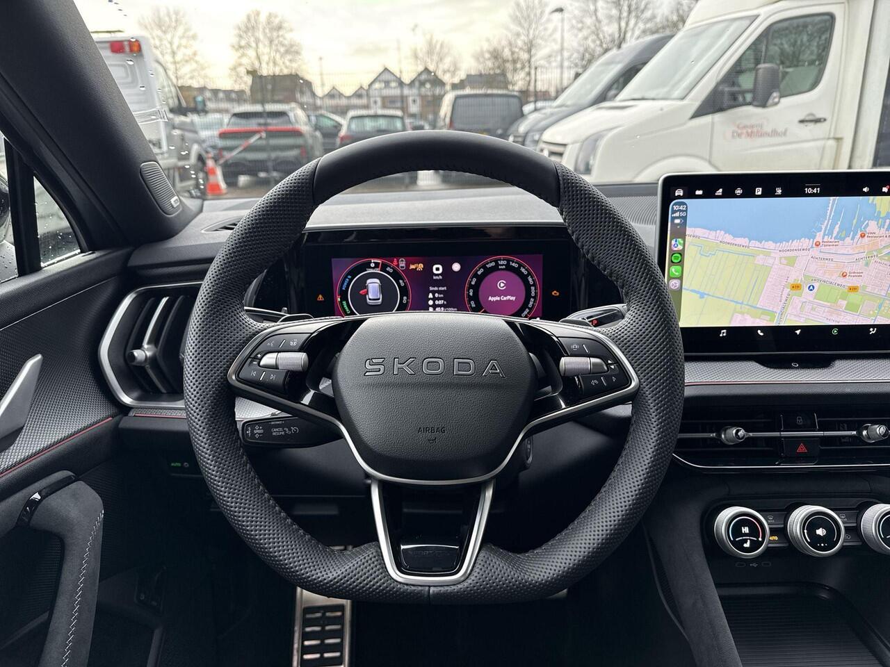 Skoda Kodiaq Sportline Business 1.5 TSI PHEV 150kW/204PK SUV | Comfort Pakket | panoramisch schuif-/kanteldak | Trekhaak wegklapbaar | Parkeer Pakket | 20'' inch velgen Rila aero