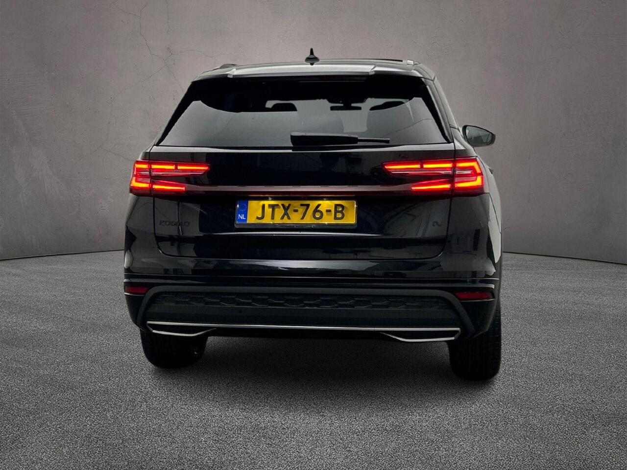 Skoda Kodiaq Sportline Business 1.5 TSI PHEV 204pk DSG Automaat Trekhaak, Panoramadak, Adaptive cruise control, LED matrix koplampen, Elektrische achterklep
