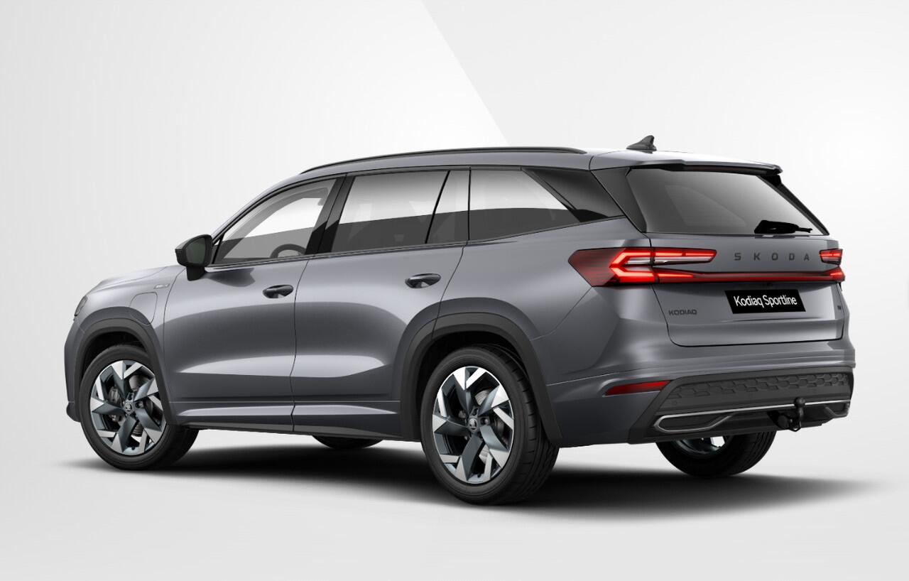 Skoda Kodiaq Sportline Business 1.5 TSI PHEV 150 kW / 204 PK SU | Trekhaak | Parkeer Pakket