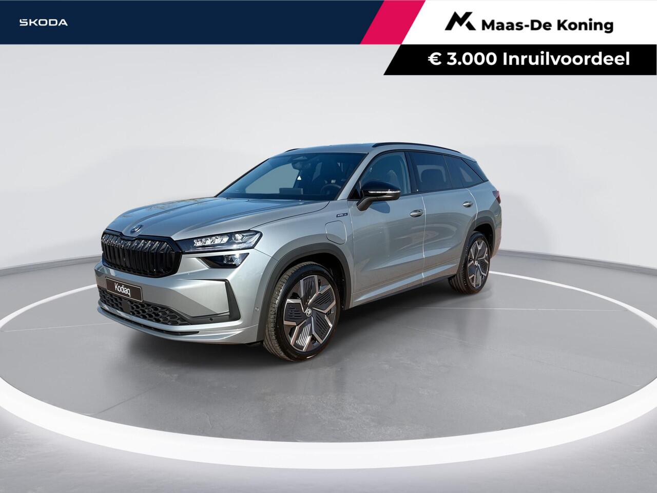 Skoda Kodiaq Sportline Business 1.5 TSI PHEV 150 kW / 204 PK SU | Comfort pakket | Panoramadak | Trekhaak | Parkeer Pakket