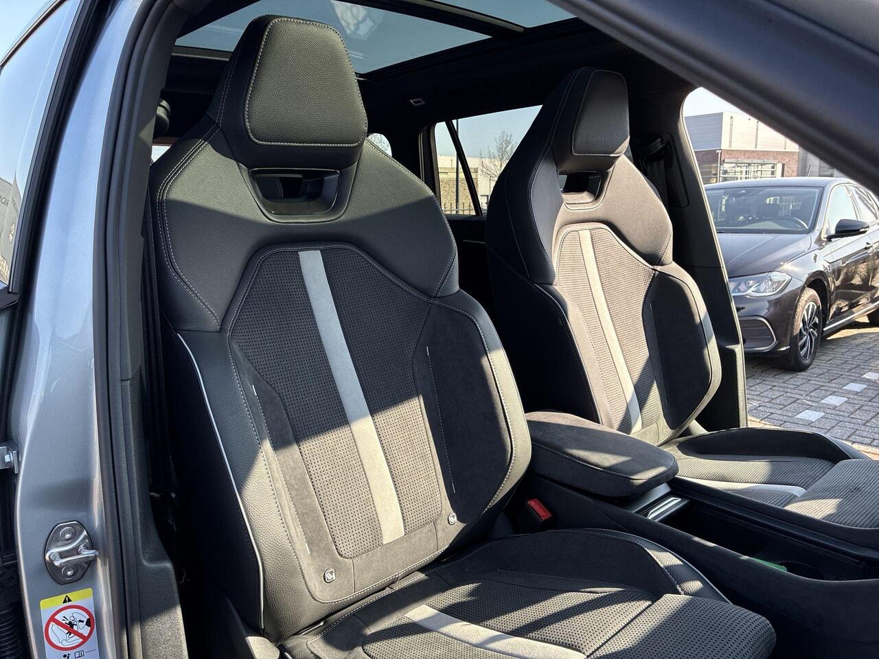 Skoda Kodiaq Sportline Business 1.5 TSI PHEV 150 kW / 204 PK SU | Comfort pakket | Panoramadak | Trekhaak | Parkeer Pakket