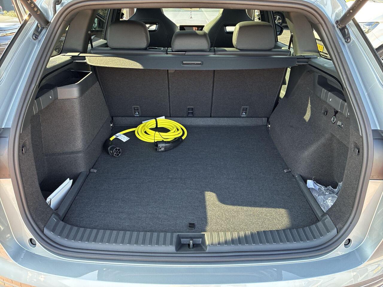 Skoda Kodiaq Sportline Business 1.5 TSI PHEV 150 kW / 204 PK SU | Comfort pakket | Panoramadak | Trekhaak | Parkeer Pakket