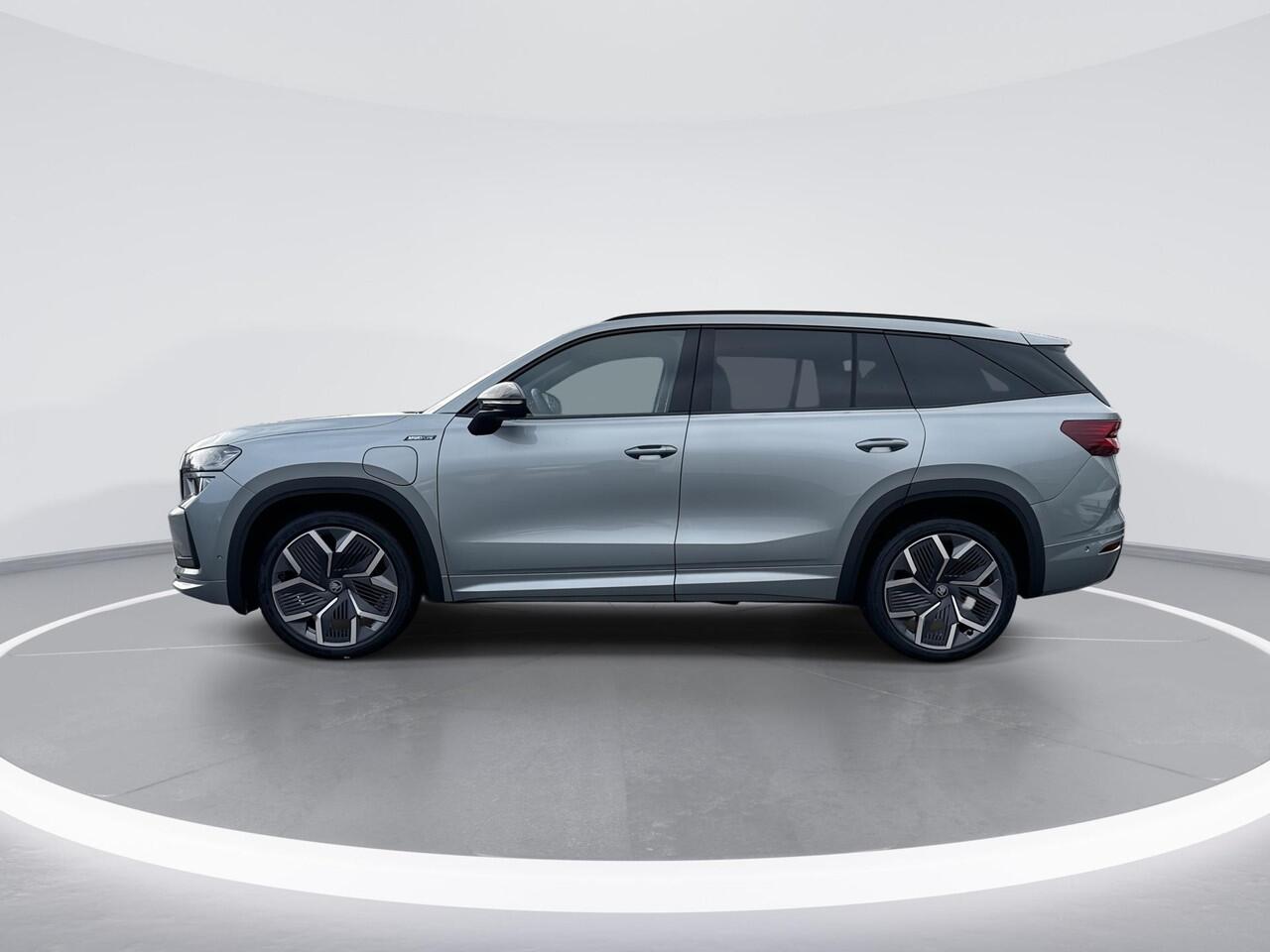 Skoda Kodiaq Sportline Business 1.5 TSI PHEV 150 kW / 204 PK iV | Comfort pakket | Panoramadak | Trekhaak | Parkeer Pakket