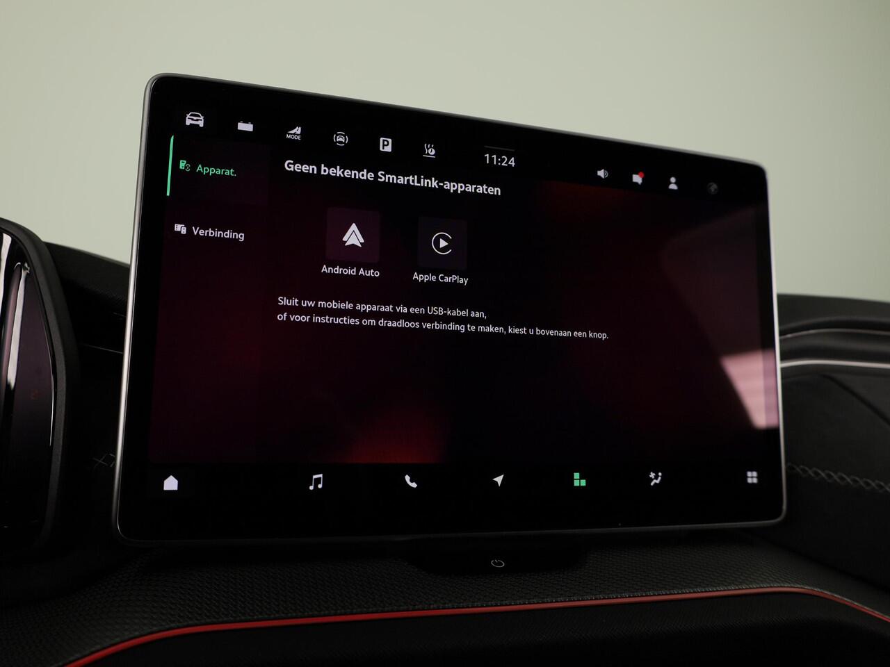 Skoda Kodiaq Sportline Business PHEV 1.5 TSI 204 pk 6 versn. DSG | Panoramadak | Wegklapbare trekhaak | Light & view pakket