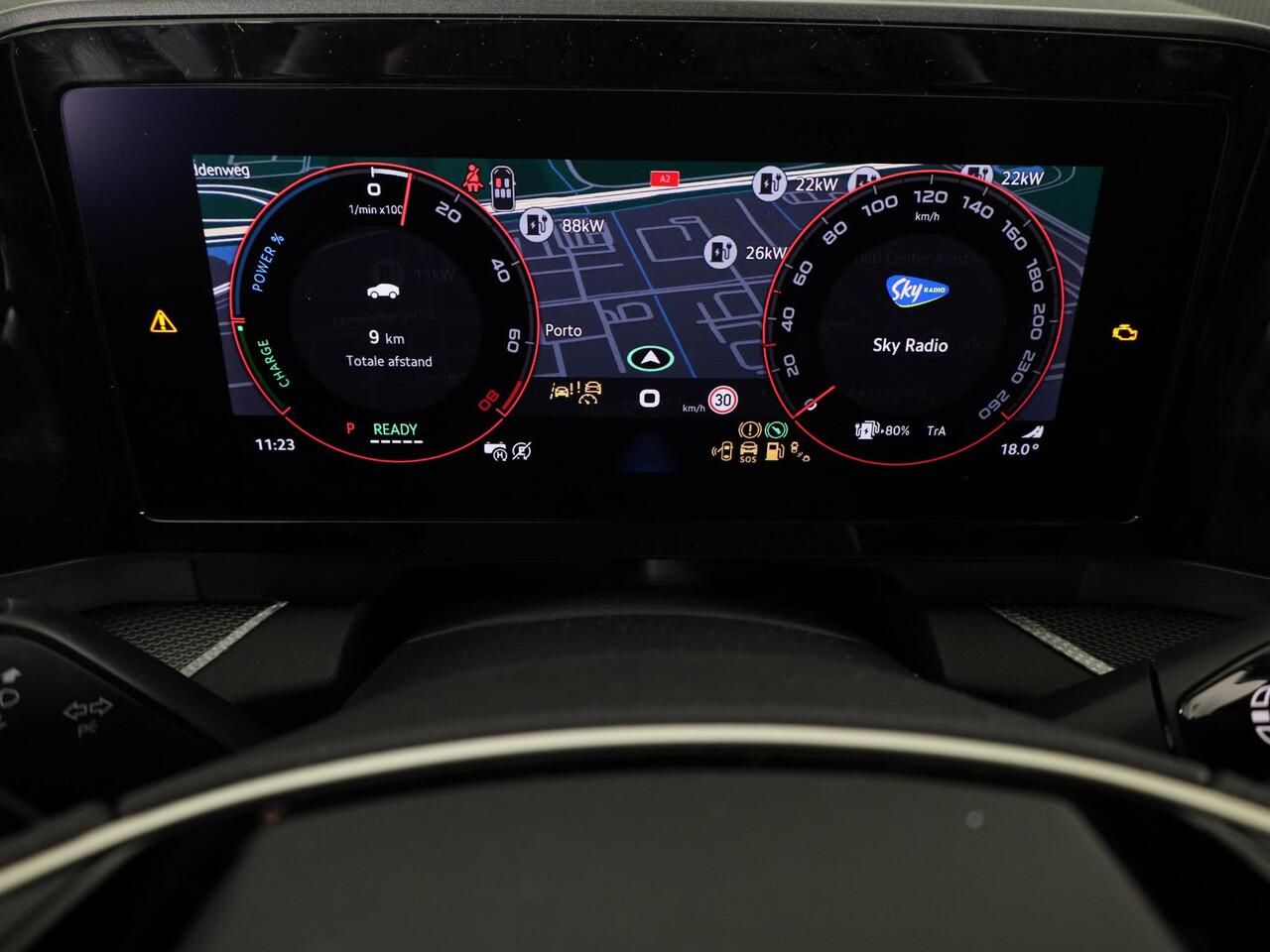 Skoda Kodiaq Sportline Business PHEV 1.5 TSI 204 pk 6 versn. DSG | Panoramadak | Wegklapbare trekhaak | Light & view pakket