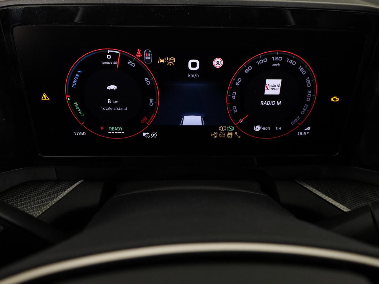 Skoda Kodiaq Sportline Business PHEV 1.5 TSI 204 pk 6 versn. DSG | Panoramadak | Wegklapbare trekhaak | Winter pakket | Verwarmbare vooruit