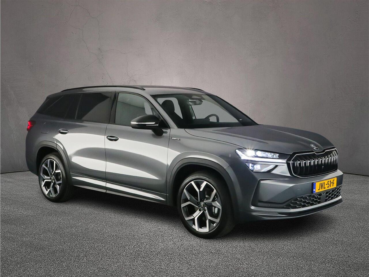 Skoda Kodiaq Sportline Business 1.5 TSI PHEV 204pk DSG Automaat Trekhaak, Adaptive cruise control, LED matrix koplampen, Achteruitrijcamera, Elektrische achterklep