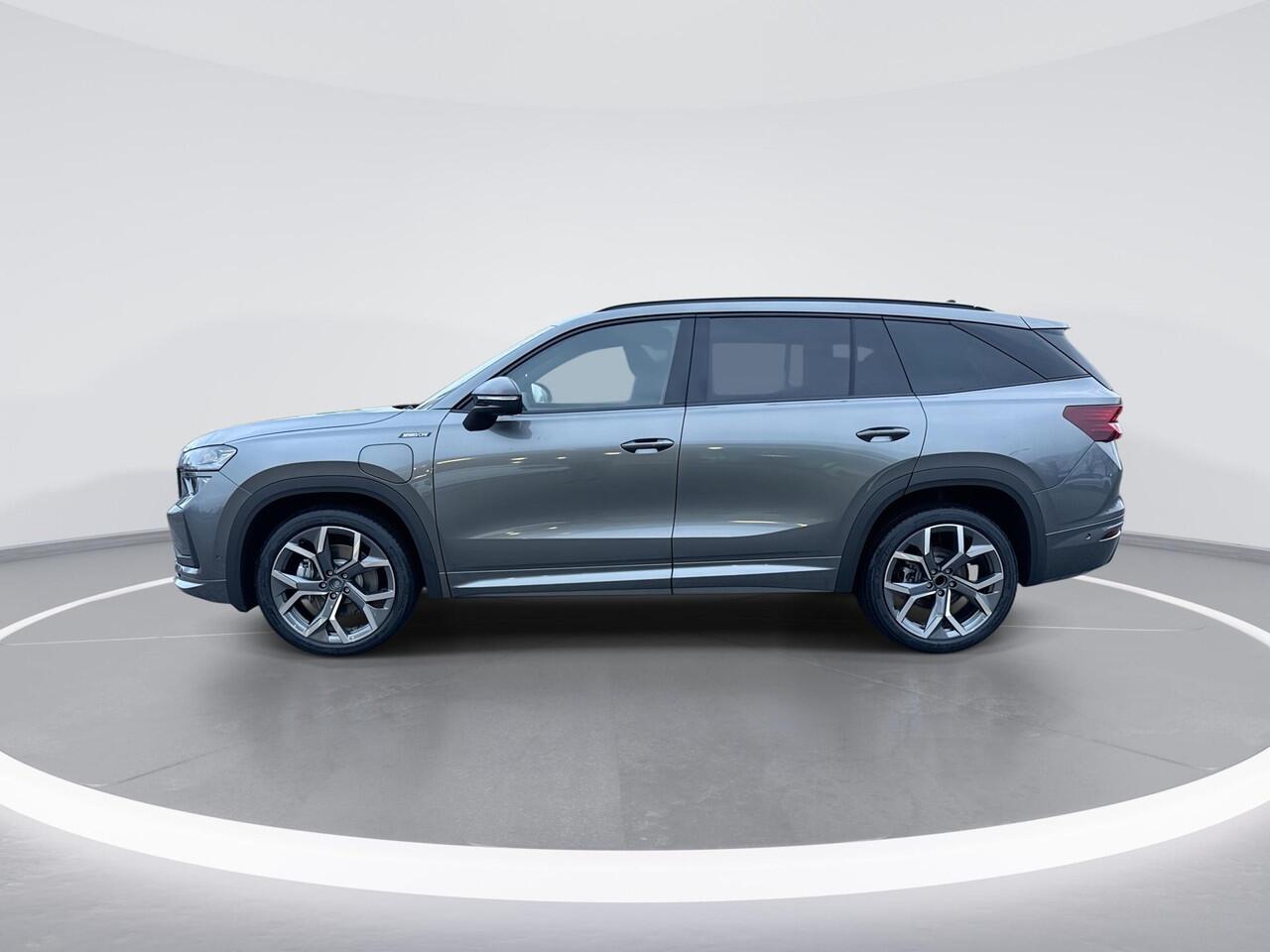 Skoda Kodiaq Sportline Business 1.5 TSI PHEV 150 kW / 204 PK SU | Trekhaak | Comfort Pakket | Panormadak | PL Temp