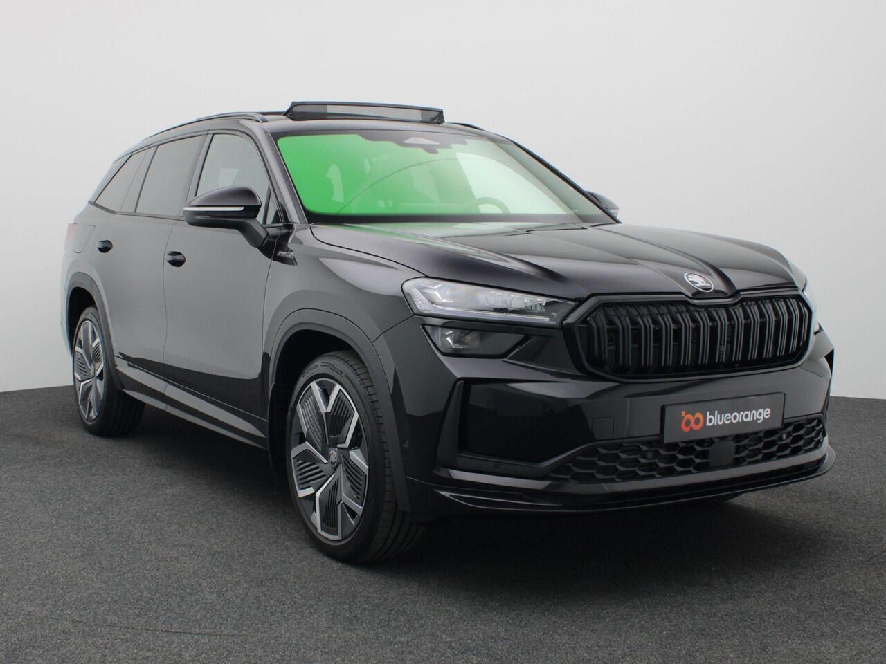 Skoda Kodiaq 1.5 TSI MHEV Sportline Business 7p 150PK DSG Pano-Schuifdak, Trekhaak, 360gr. Camera, 20" LM Velgen, Canton Audio, Memorystoelen, Side Assist, Keyless, Virtual Pedal, Winter Pakket, Matrix LED-Verlichting