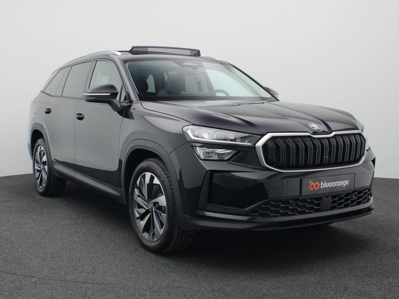 Skoda Kodiaq 1.5 TSI PHEV Business Edition Plus 204PK DSG Pano-Schuifdak, Trekhaak, 19` LM Velgen, Stoelverwarming voor + achter, Keyless, Virtual Pedal, Navi, Side Assist, Stuurwielverwarming, Memorystoel