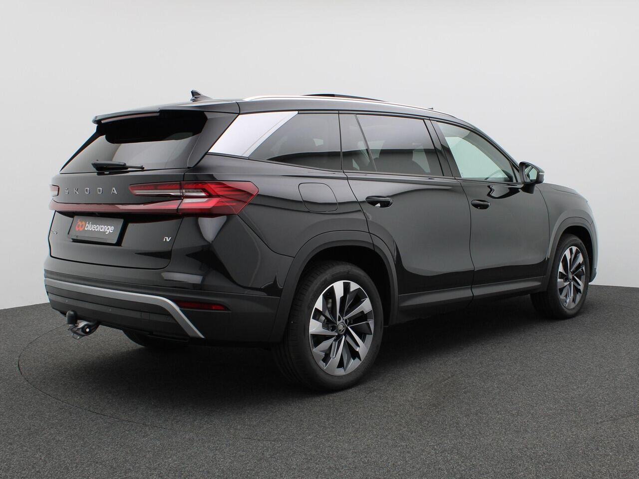 Skoda Kodiaq 1.5 TSI PHEV Business Edition Plus 204PK DSG Pano-Schuifdak, Trekhaak, Matrix LED verlichting, 19" LM Velgen, Keyless, Memorystoel, Elektr. Achterklep, Stoelverwarming, Side Assist, Achteruitrijcamera