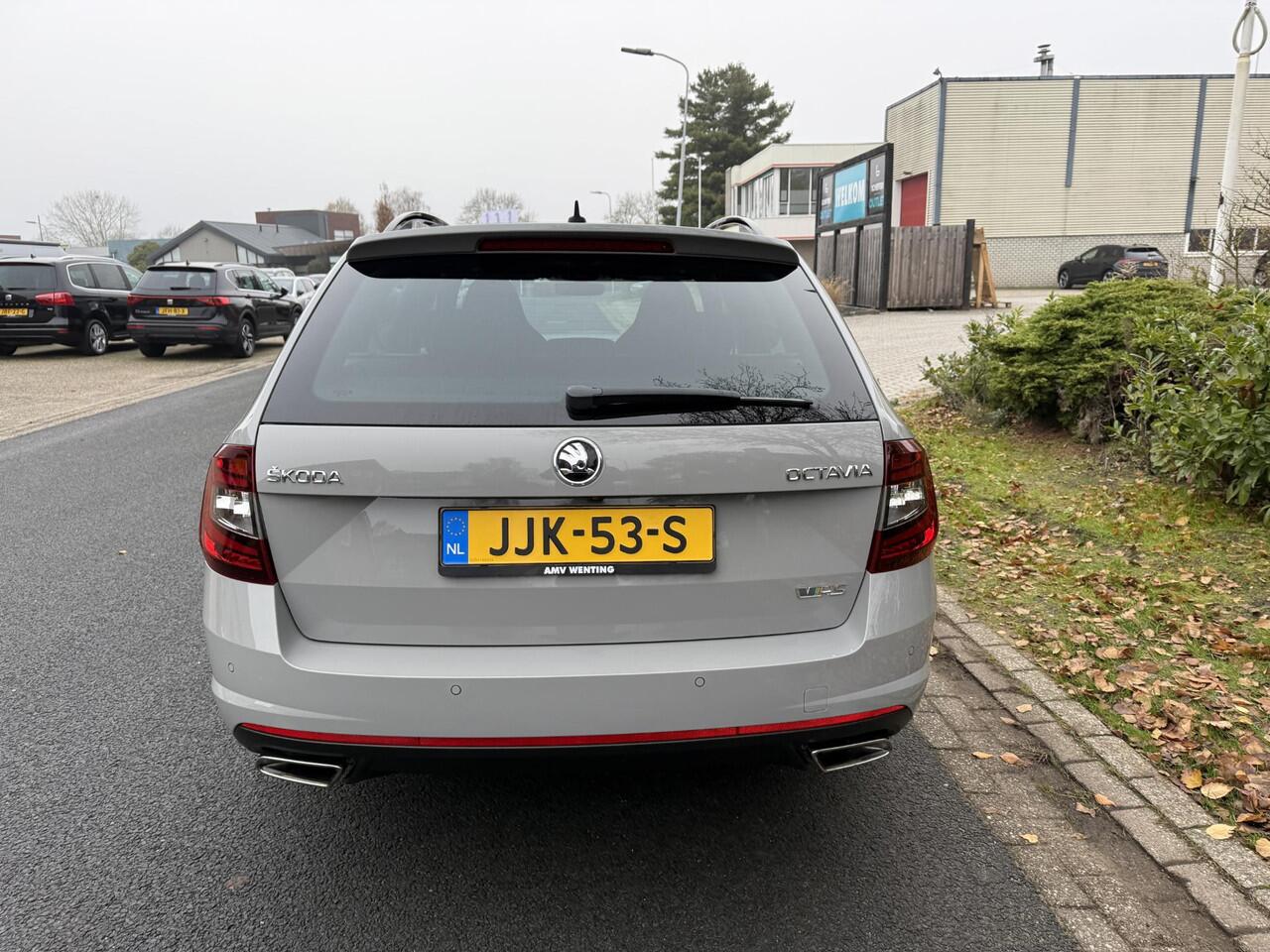 Skoda OCTAVIA 2.0 TSI DSG RS 230 ChallengeoPanooNardoGrey
