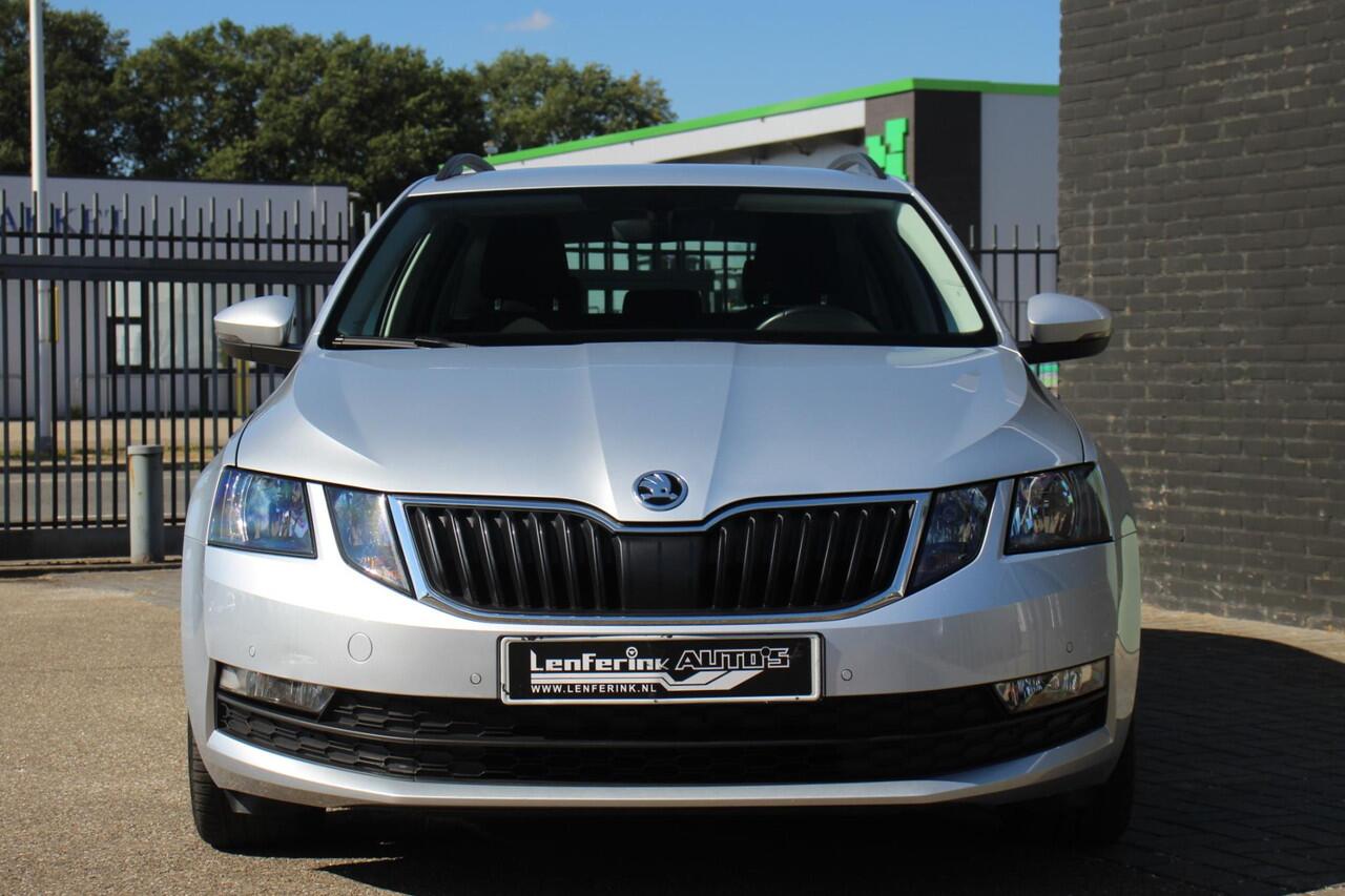 Skoda OCTAVIA 1.0 TSI Greentech Ambition Business Navi Clima Cruise PDC v+a Apple Carplay