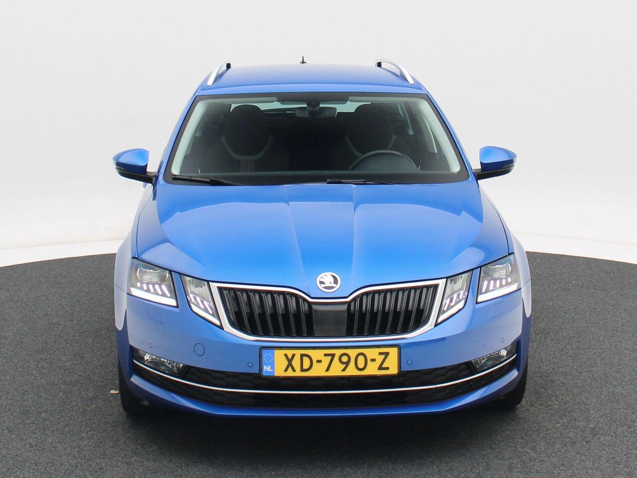 Skoda OCTAVIA Combi 1.0 TSi 115 Pk Style Business | Adaptive Cruise | Canton | Stoelverwarming | Parkeersensoren | Navigatie | Carplay | 18 inch | 92.102 Km!!