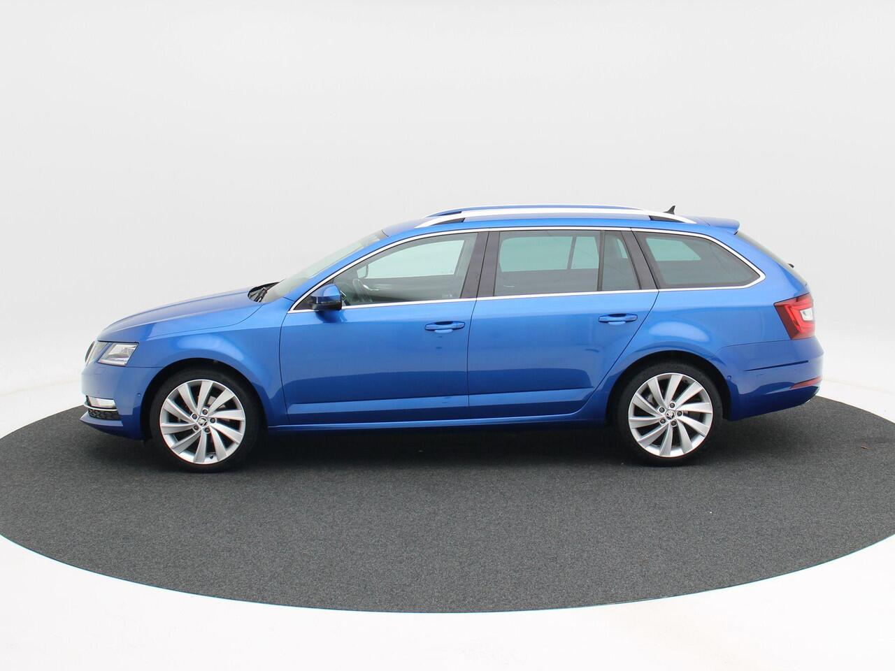 Skoda OCTAVIA Combi 1.0 TSi 115 Pk Style Business | Adaptive Cruise | Canton | Stoelverwarming | Parkeersensoren | Navigatie | Carplay | 18 inch | 92.102 Km!!