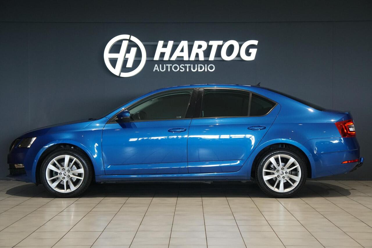 Skoda OCTAVIA 1.5 TSI Greentech Ambition Business Automaat + TREKHAAK / KEYLESS / VOORRUITVERWARMING