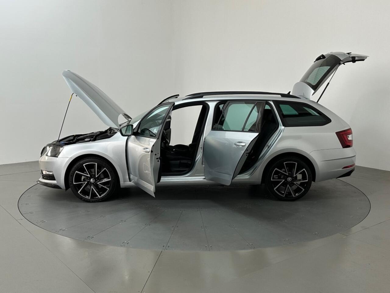 Skoda OCTAVIA 1.0 TSI SPORT BUSINESS 57.000KM